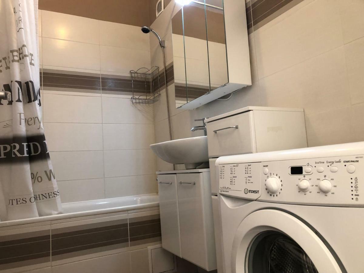Dave Apartman Сегед Екстериор снимка